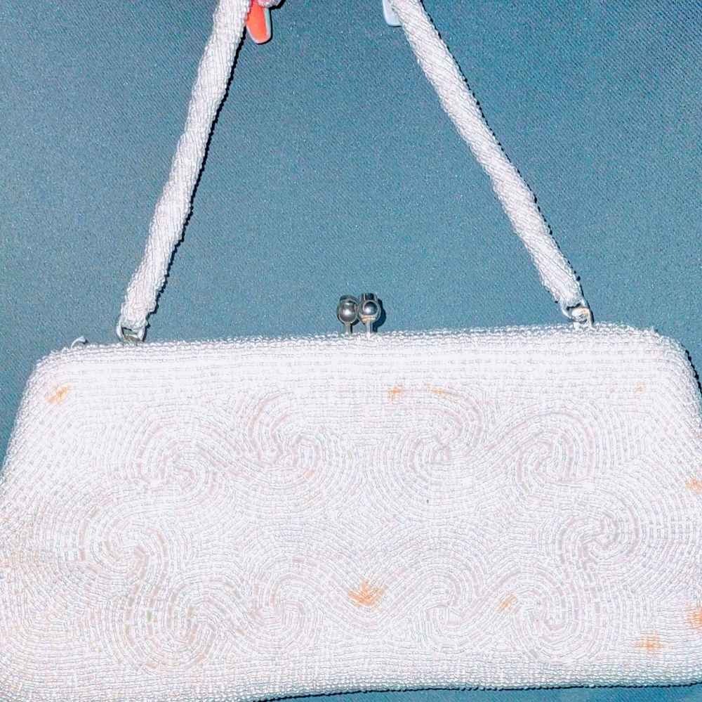 Vintage micro-beaded clutch